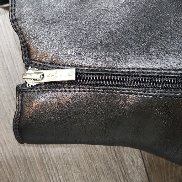 Steven by Steve Madden Black armond lug-sole Chelsea Boots size 8m - Picture 5 of 12